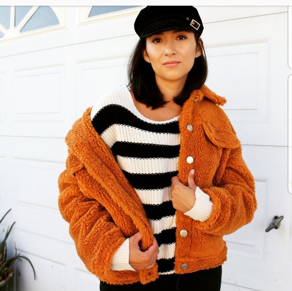 🚨//Pumpkin Patch Collection// Camel Teddy Jacket - Picture 2 of 8